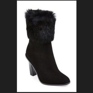 Via Spiga Women's Maddyn Genuine Rabbit Fur Trim Suede Ankle Boot Black …